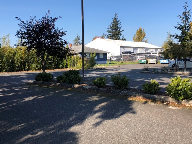 More Photos Of 4459 Meridian St, Bellingham Office Residential For Sale