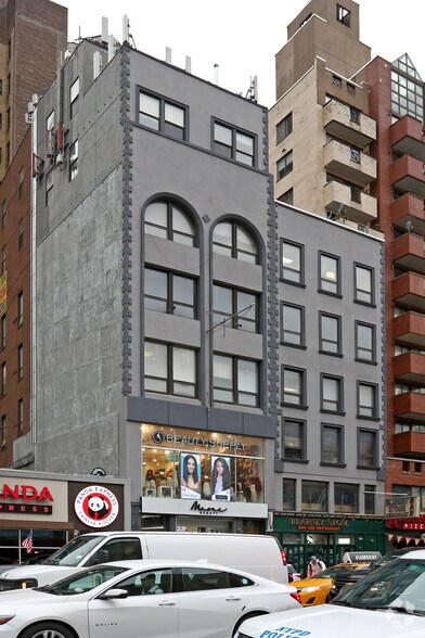 Primary Photo Of 412 Eighth Ave, New York Loft Creative Space For Lease