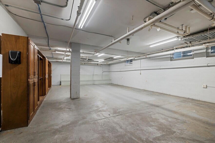 More Photos Of 535 Williamson Rd, Meadville Healthcare For Sale