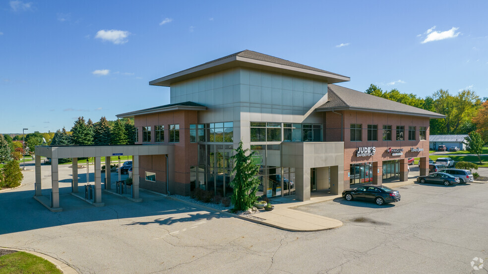 Primary Photo Of 5020 Beltline Ave NE, Grand Rapids Office For Lease