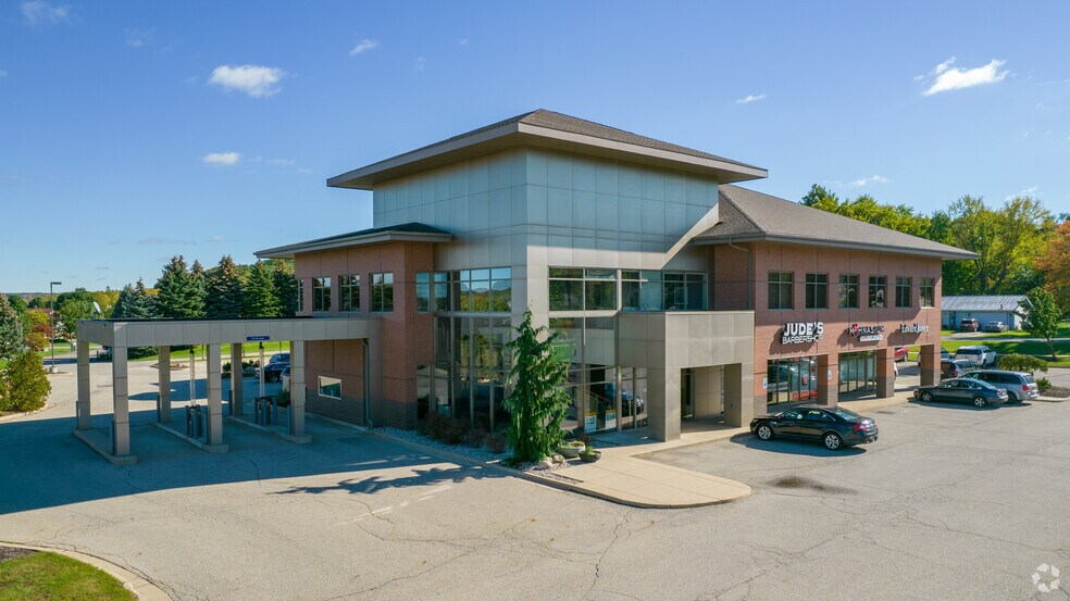Primary Photo Of 5020 Beltline Ave NE, Grand Rapids Office Residential For Lease