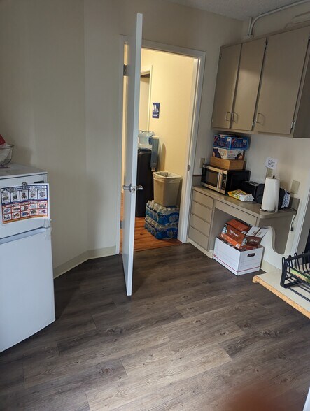 More Photos Of 550 Water St, Santa Cruz Medical For Lease