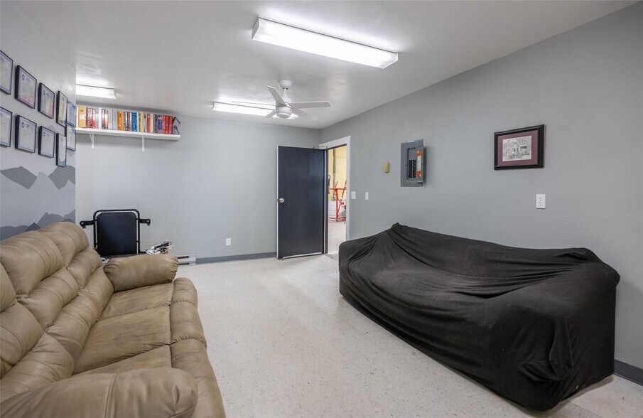 More Photos Of 9170 Futurity Dr, Missoula Industrial For Sale