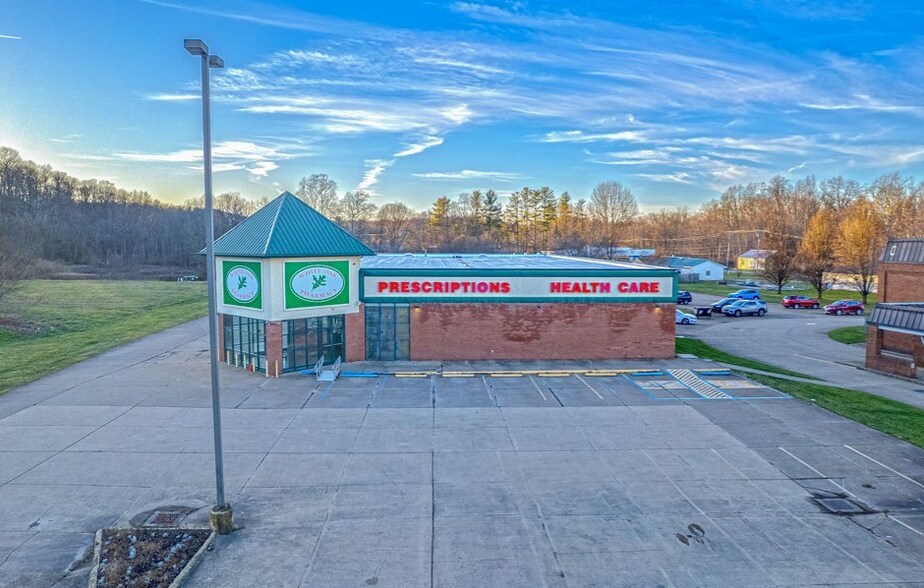 More Photos Of 8465 Ohio 339, Vincent Storefront For Sale