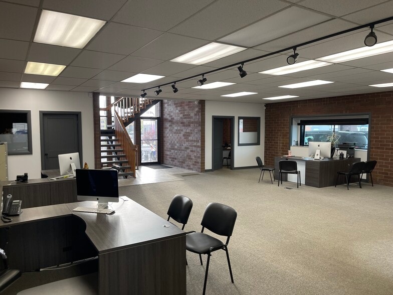 More Photos Of 1735 S 300 W, Salt Lake City Auto Dealership For Sale