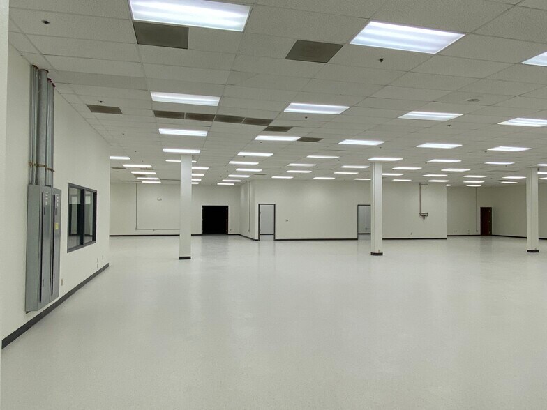 More Photos Of 3301-3311 Leonard Ct, Santa Clara Manufacturing For Lease