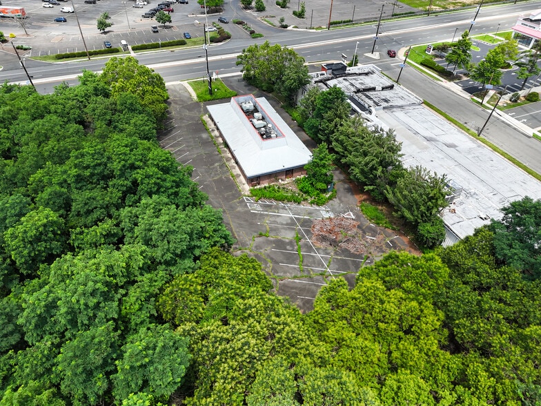 More Photos Of ,  General Retail For Sale