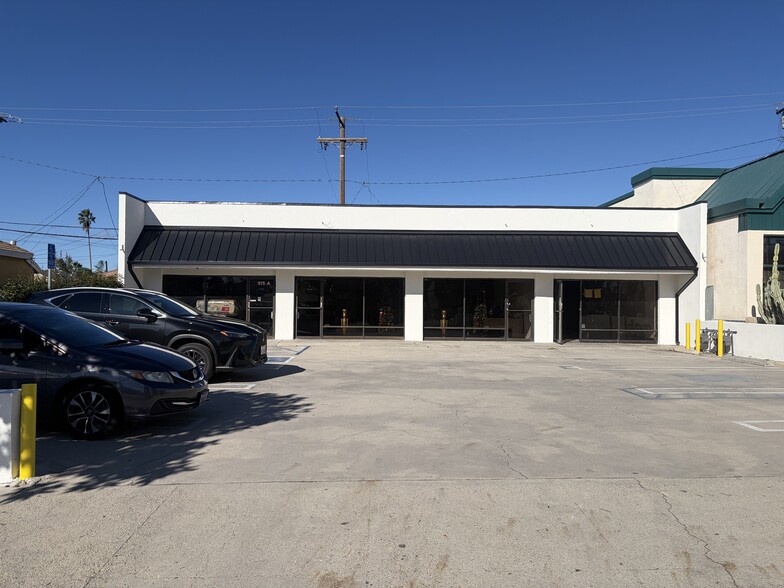 Primary Photo Of 915 N Maclay Ave, San Fernando Unknown For Lease