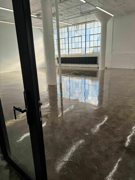 More Photos Of 13000 Athens Ave, Lakewood Warehouse For Lease