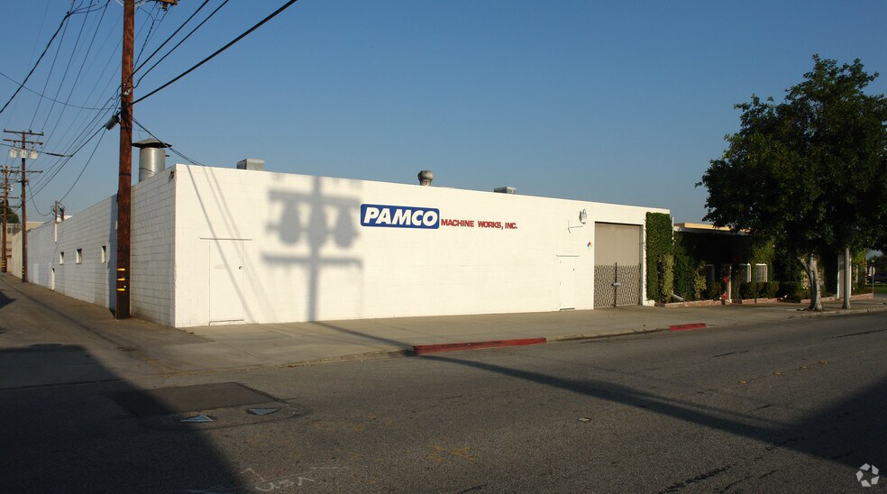 More Photos Of 924-926 S Primrose Ave, Monrovia Warehouse For Lease