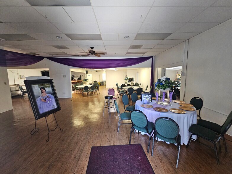 More Photos Of 300 E Main St, San Jacinto Lodge Meeting Hall For Sale