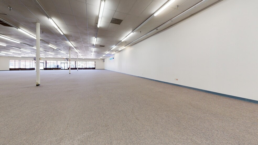 More Photos Of 57248 29 Palms Hwy, Yucca Valley Storefront For Sale