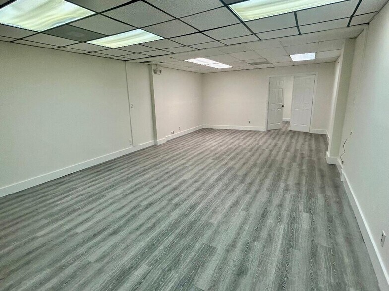 More Photos Of 10191 W Sample Rd, Coral Springs Office For Lease