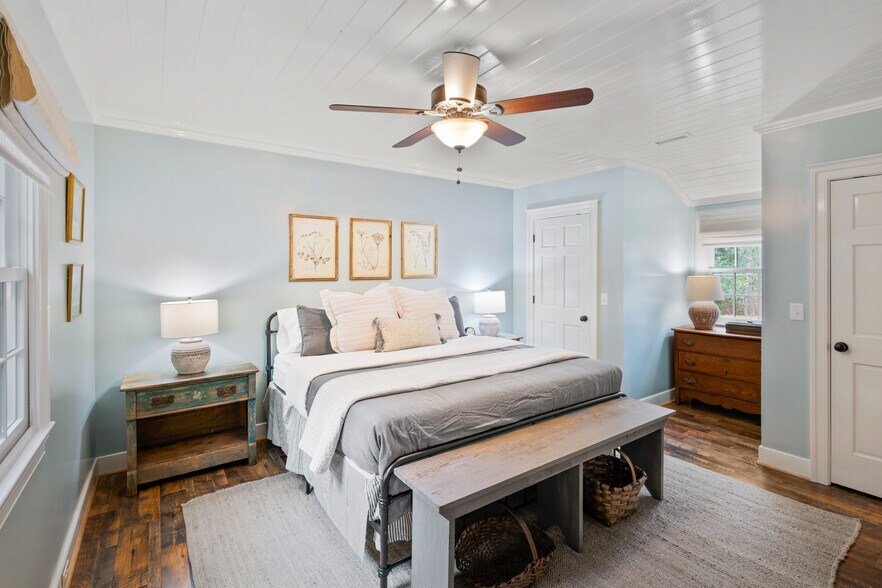 More Photos Of 3500 Sunset Lodge Ct, Charlottesville Hotel For Sale