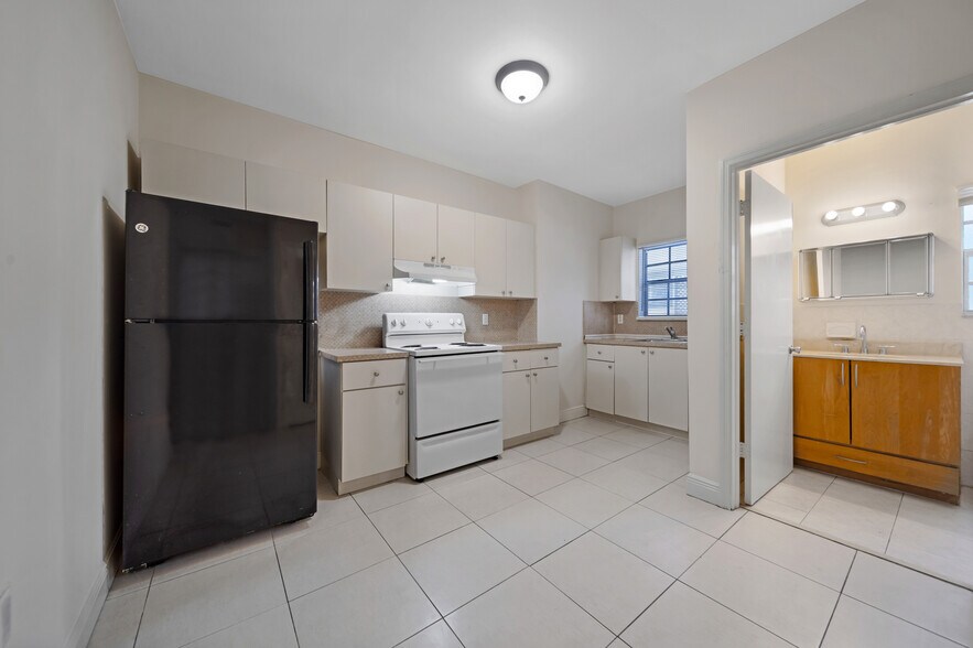 More Photos Of 931 SW 3rd St, Miami Apartments For Sale