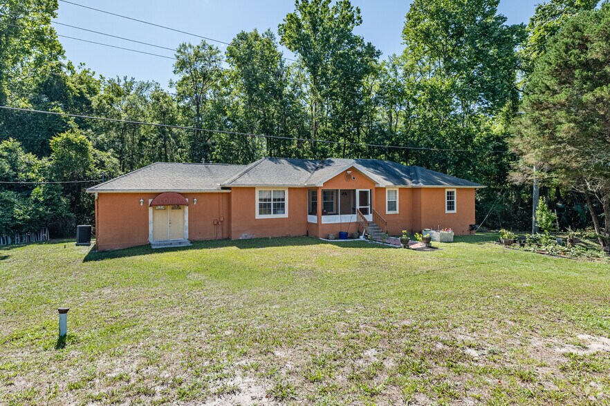 More Photos Of 3598 W US Highway 90, Lake City Hotel For Sale