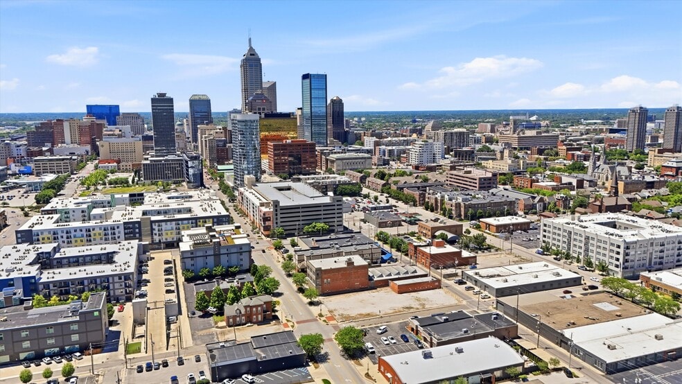 More Photos Of 536 E Market St, Indianapolis Office For Sale