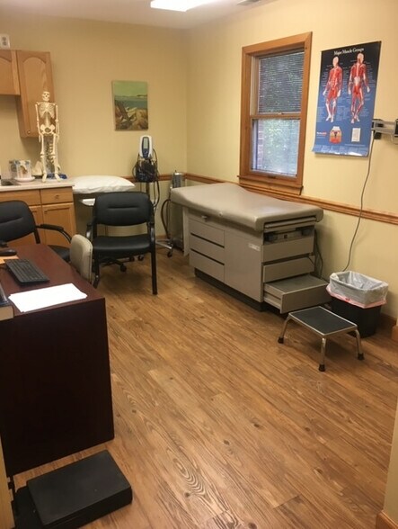 More Photos Of 525 S State Route 73, Marlton Medical For Sale
