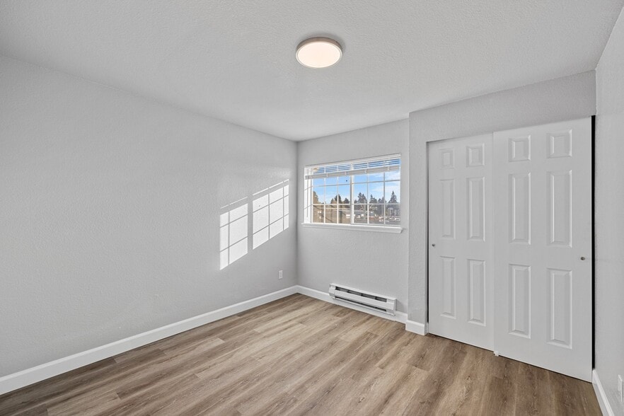 More Photos Of 23110 30th Ave S, Des Moines Apartments For Sale