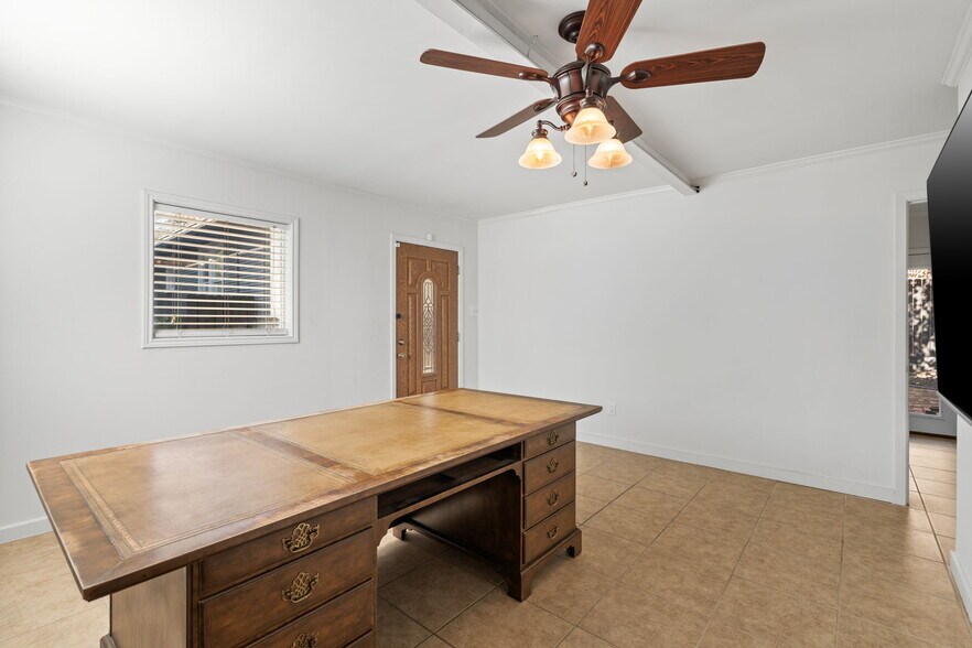 More Photos Of 1526 Heights Blvd, Houston Office For Lease