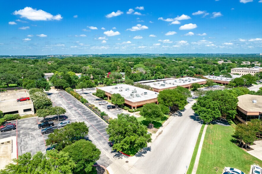 More Photos Of 1015 N Central Pky, San Antonio Office For Lease