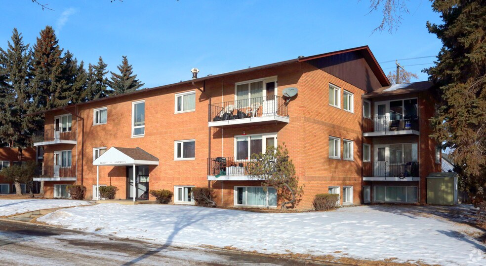 Primary Photo Of 6110 118th Ave NW, Edmonton Apartments For Sale