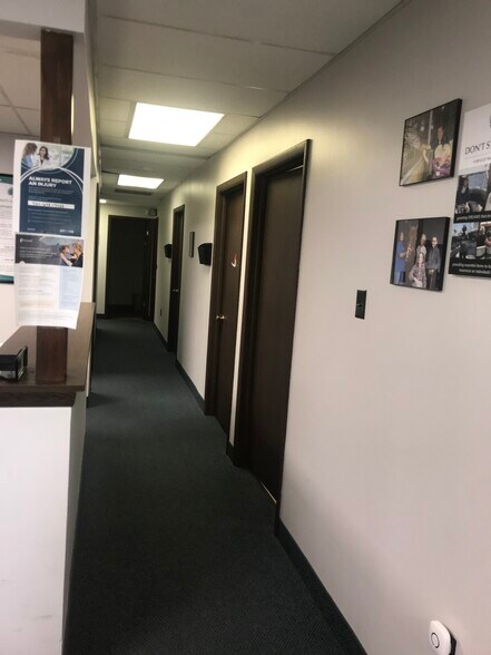 More Photos Of 227 N Jefferson St, New Castle Medical For Sale