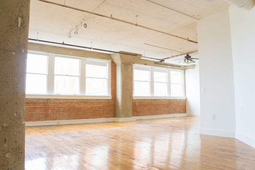 More Photos Of 1505 S Lamar St, Dallas Apartments For Lease