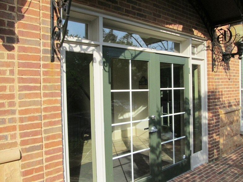 More Photos Of 4080 McGinnis Ferry Rd, Alpharetta Office For Lease