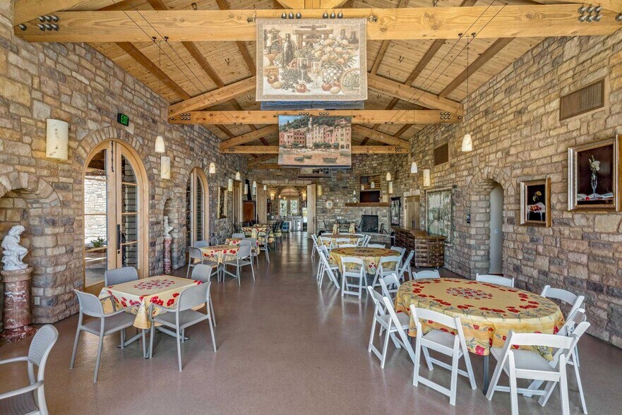 More Photos Of 4900 Union Rd, Paso Robles Winery Vineyard For Sale