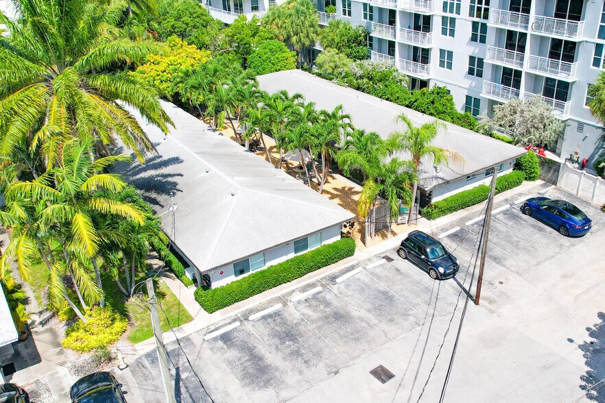 More Photos Of 921-925 NE 17th Ave, Fort Lauderdale Apartments For Sale
