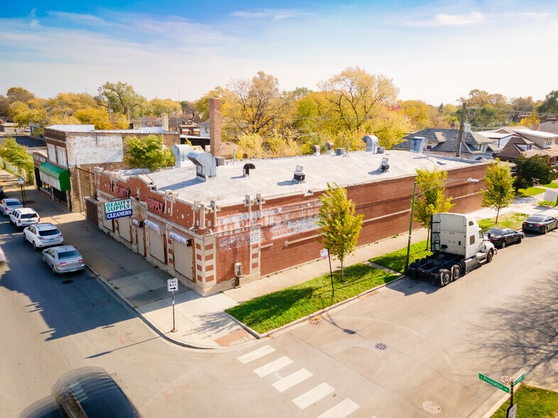 More Photos Of 255 W 79th St, Chicago General Retail For Lease