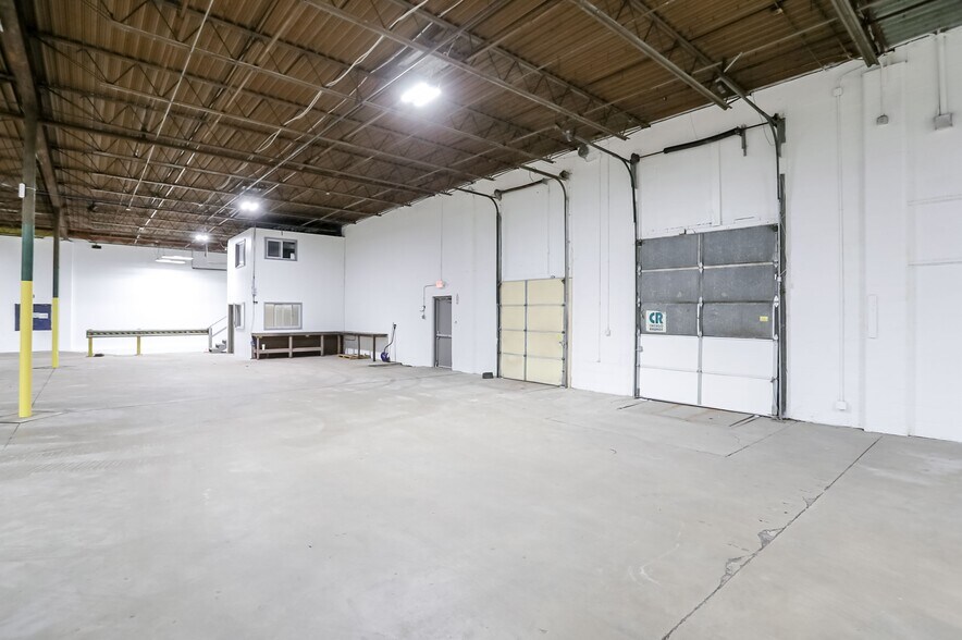 More Photos Of 2334 Production Dr, Indianapolis Warehouse For Sale