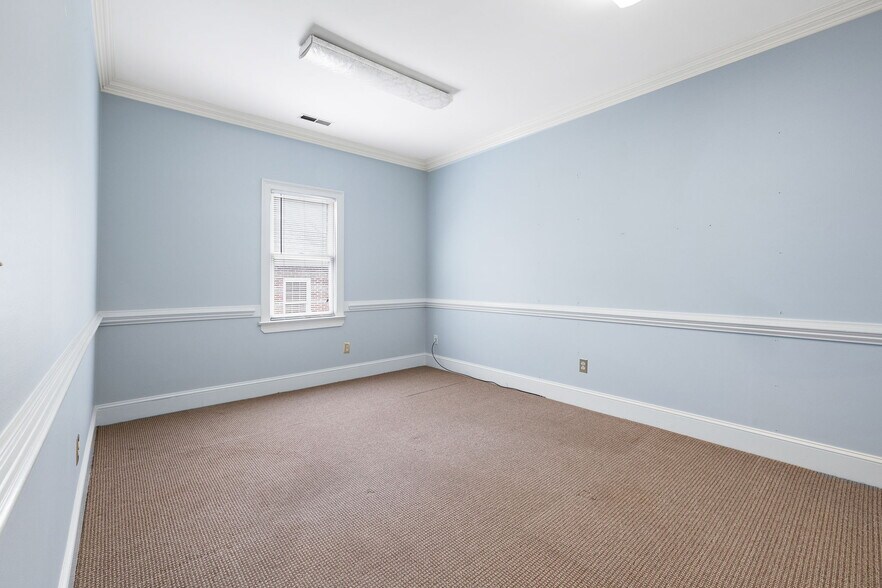More Photos Of 4004 Barrett Dr, Raleigh Office For Lease