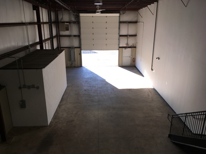 More Photos Of 8684-8704 Virginia Meadows Dr, Manassas Flex For Sale