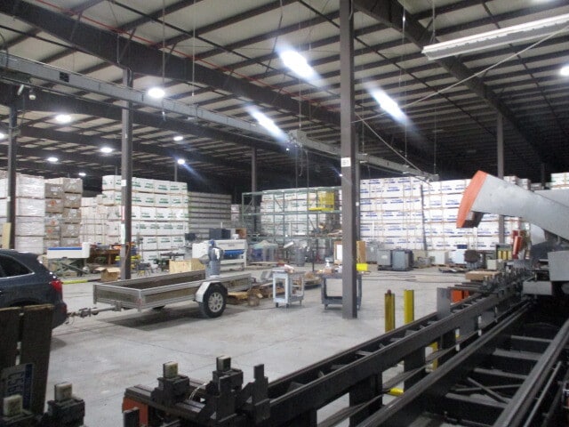 More Photos Of 8191 Logistics Dr, Zeeland Distribution For Lease