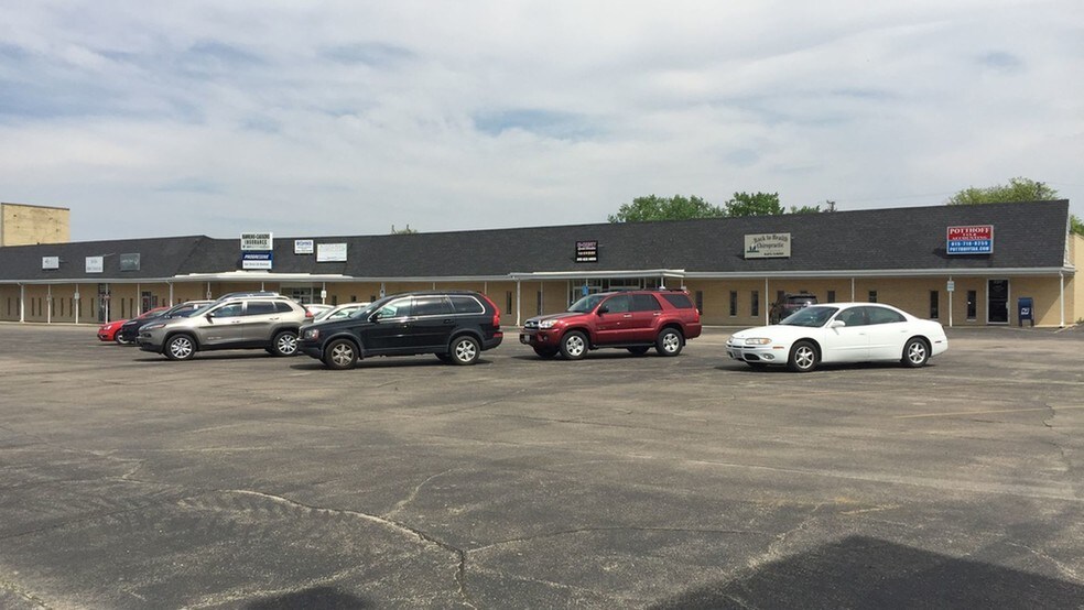 More Photos Of 2317-2323 E Lincolnway, Sterling Medical For Lease