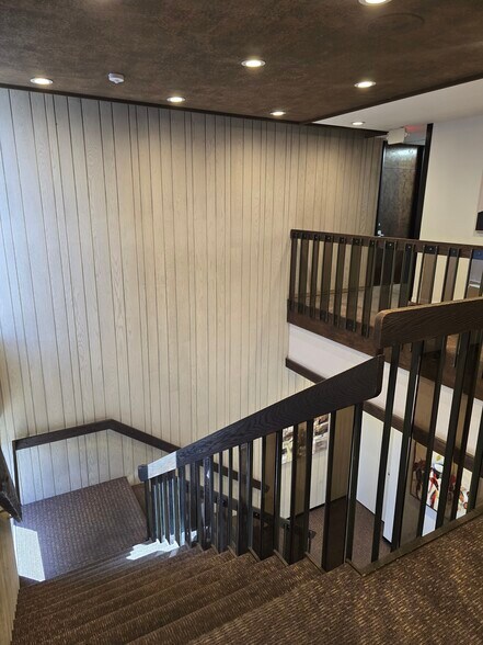 More Photos Of 1501 N Broadway, Walnut Creek Office For Lease