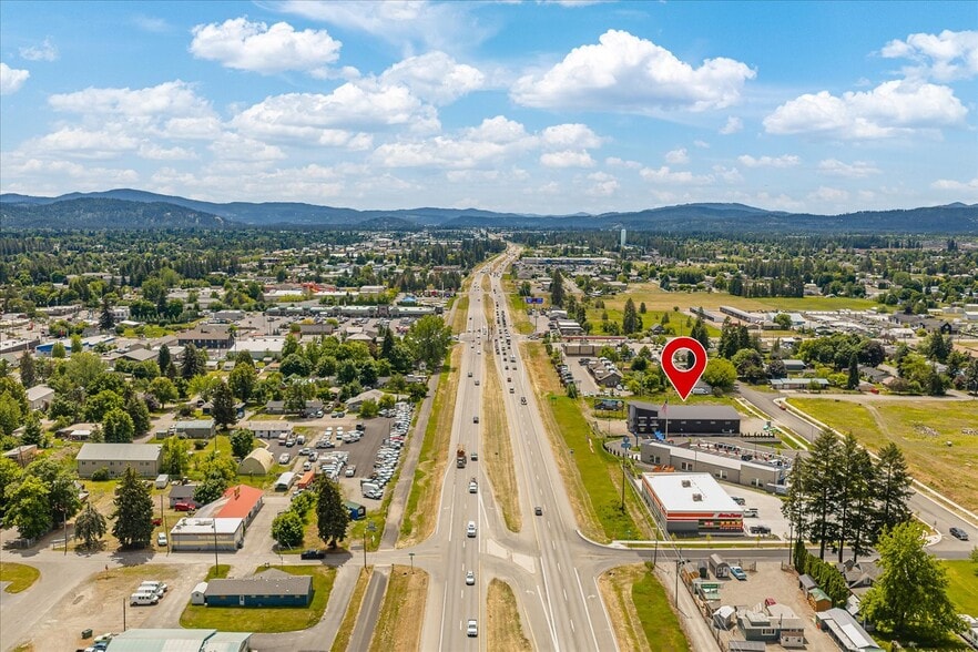 More Photos Of 9878 Kirkpatrick st, Hayden Office For Sale