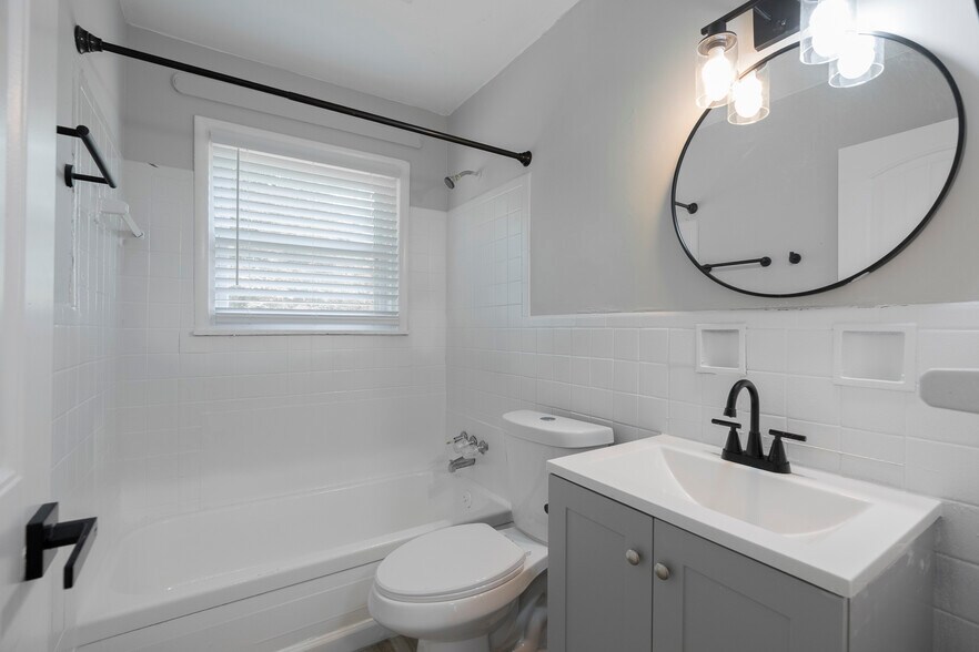 More Photos Of , Huntsville Multifamily For Sale