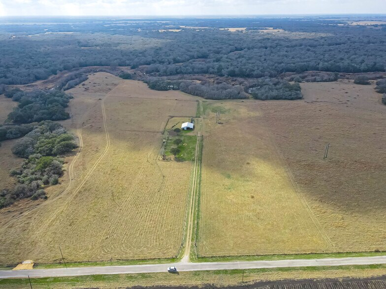 More Photos Of 1389 CR 436 HAWLEY CEMETARY Rd, Blessing Land For Sale