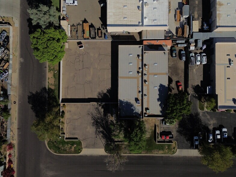More Photos Of 6097 N 57th Dr, Glendale Warehouse For Sale