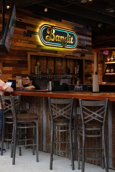 More Photos Of 2769 Nacogdoches Rd, San Antonio Daycare Center For Sale