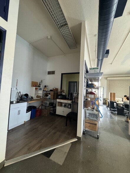 More Photos Of 614 Santa Barbara St, Santa Barbara Light Manufacturing For Lease