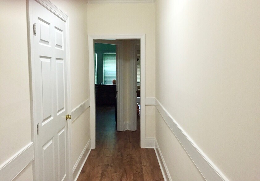 More Photos Of 152-200 Mine Lake Ct, Raleigh Loft Creative Space For Lease