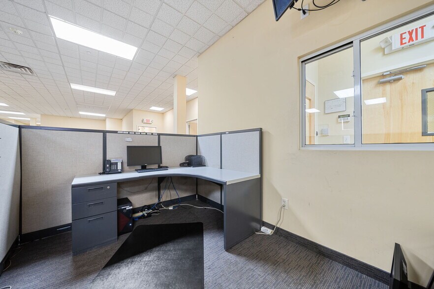 More Photos Of 2535 John F Kennedy Blvd, Jersey City Medical For Lease