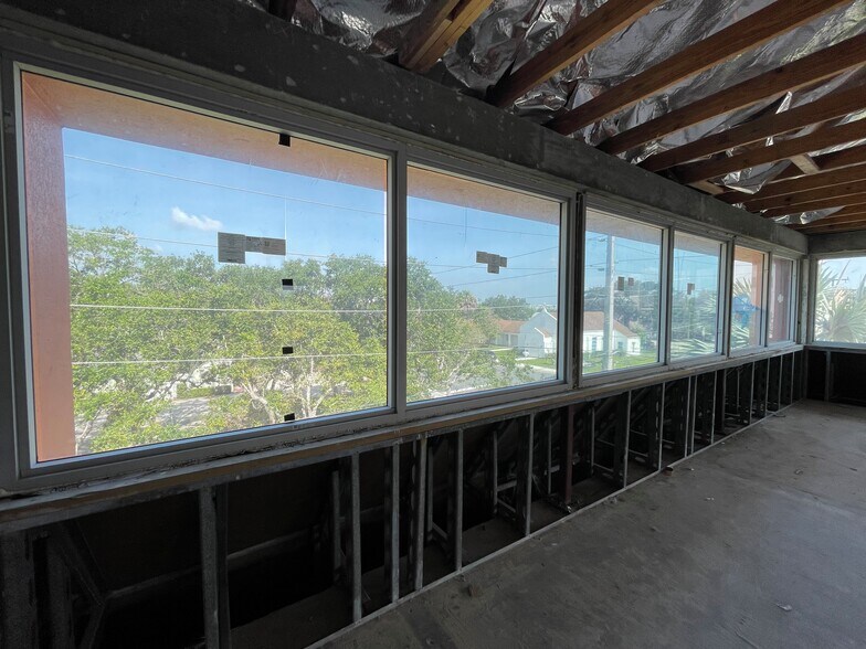 More Photos Of 500 SE Osceola St, Stuart Medical For Sale
