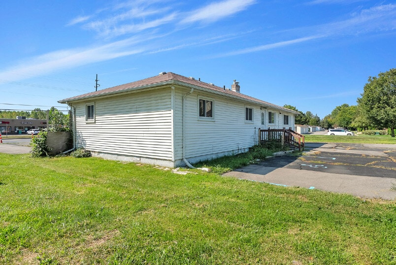 More Photos Of 34845 23 Mile Rd, Chesterfield Office For Sale