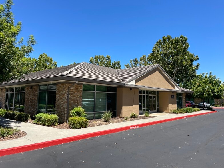 More Photos Of 1972 Del Paso Rd, Sacramento Medical For Sale