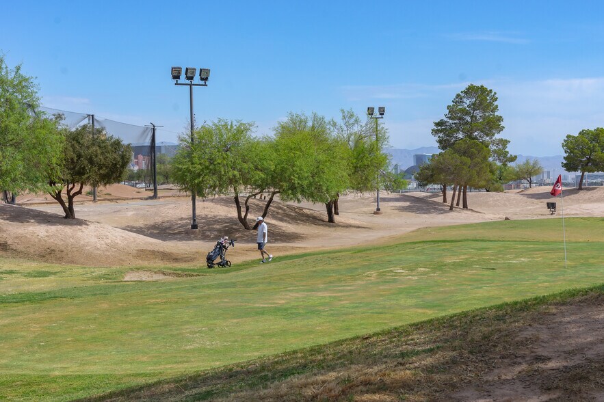 More Photos Of 6730 Las Vegas Blvd S, Las Vegas Golf Course Driving Range For Lease